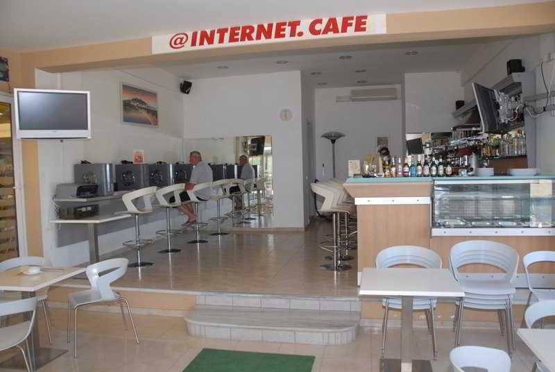 Anixis & Hotel apartamentowy 3*